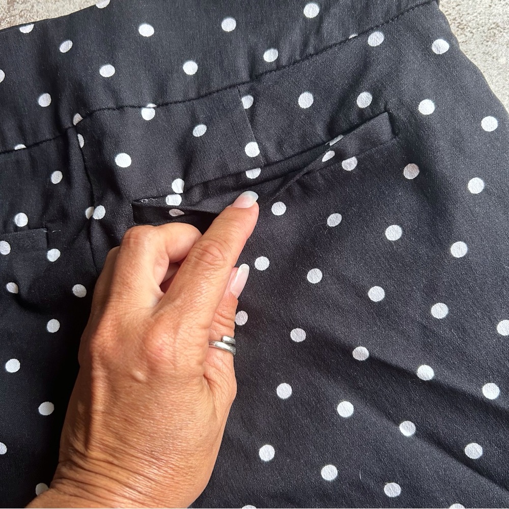 INC B/W Polka Dot Shorts - Picture 4 of 5